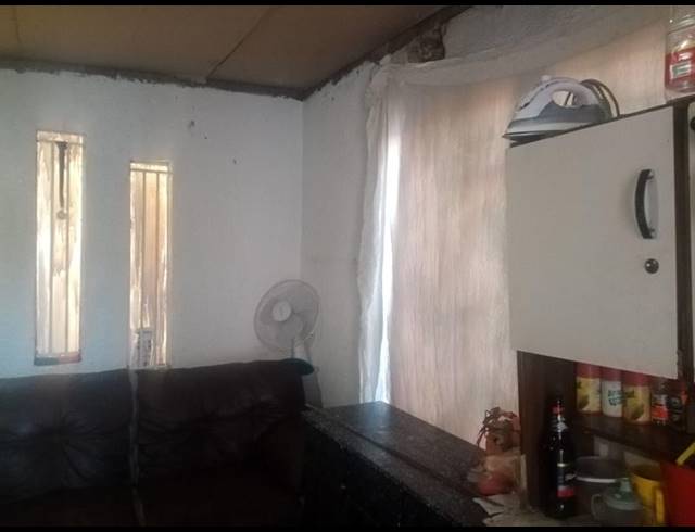 3 BEDROOM HOUSE FOR SALE IN SILUMA VIEW